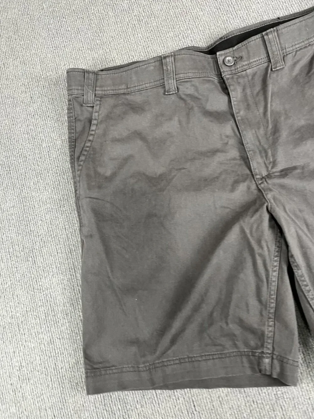 The Foundry Khaki Black Mens Stretch Shorts Size 48